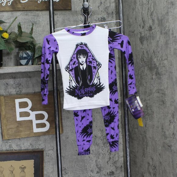 NWT Wednesday Girls Adams Family 2-pc Tight Fit Pajama Set 90311228 Purple 4 - Picture 2 of 9